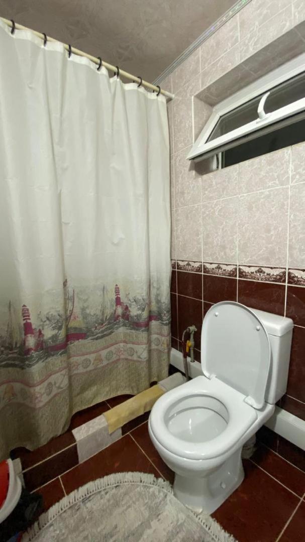 Guest House Lola Kochkor Ngoại thất bức ảnh